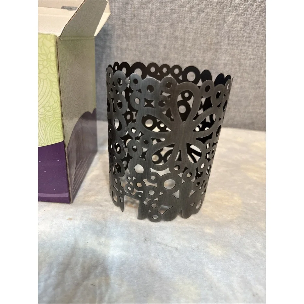 Scentsy LILI Full Size Warmer Wrap WRAP ONLY Flowers Circles Daisy New WRAP-LILI